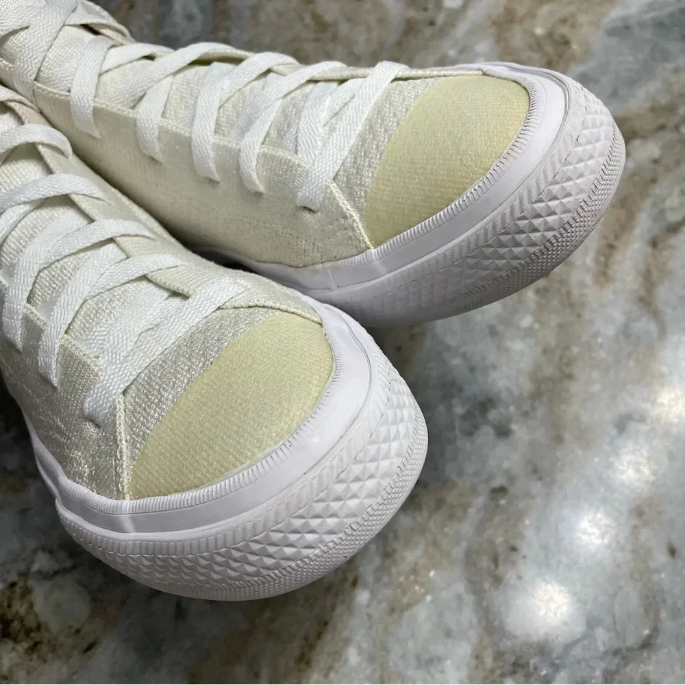 Converse Chuck Taylor All Star II FLYKNIT HI